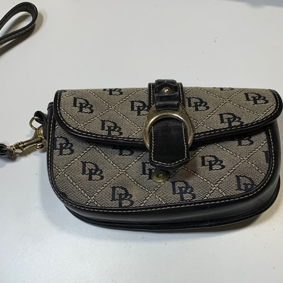 Dooney & Bourke Handbags - Dooney & Bourke Black and Beige Crossbody Bag
